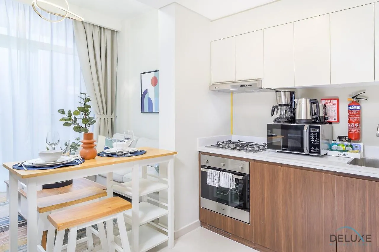 Distinguished 1Br At Vera Tower Business Bay By Deluxe Holiday Homes Dubai